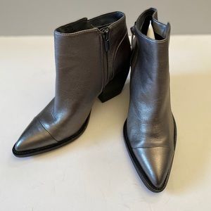 Sole Society Maevel Cap Toe Ankle Boots Size 8M